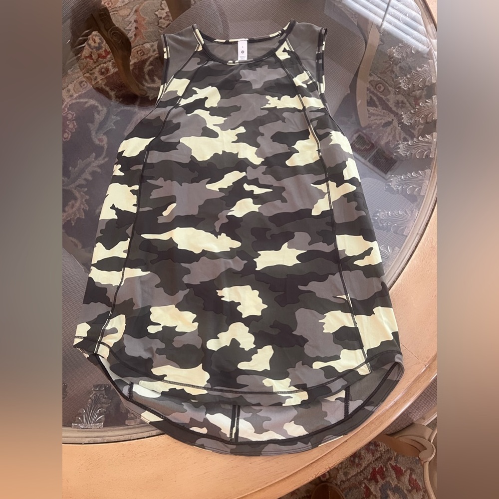 Lululemon Tank